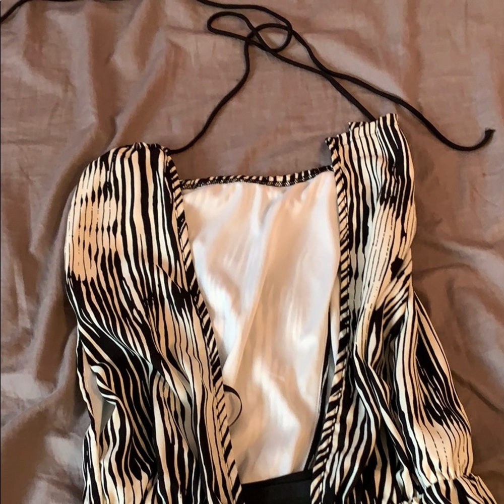 Romper - Picture 2 of 2